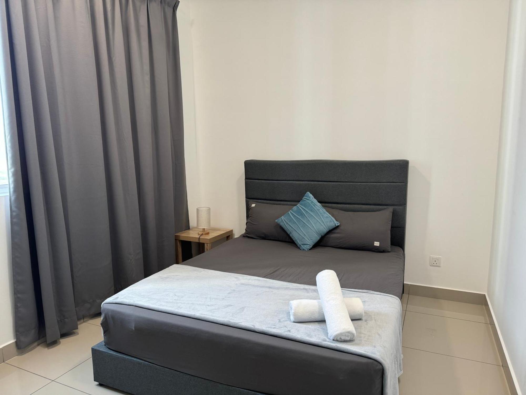 Ambercove - Pool /sea View - 4~6pax Apartment Malacca